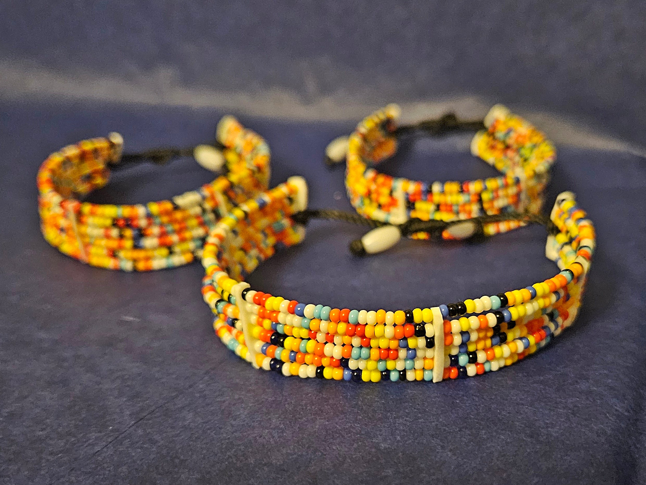 Maasai armbånd, smalt