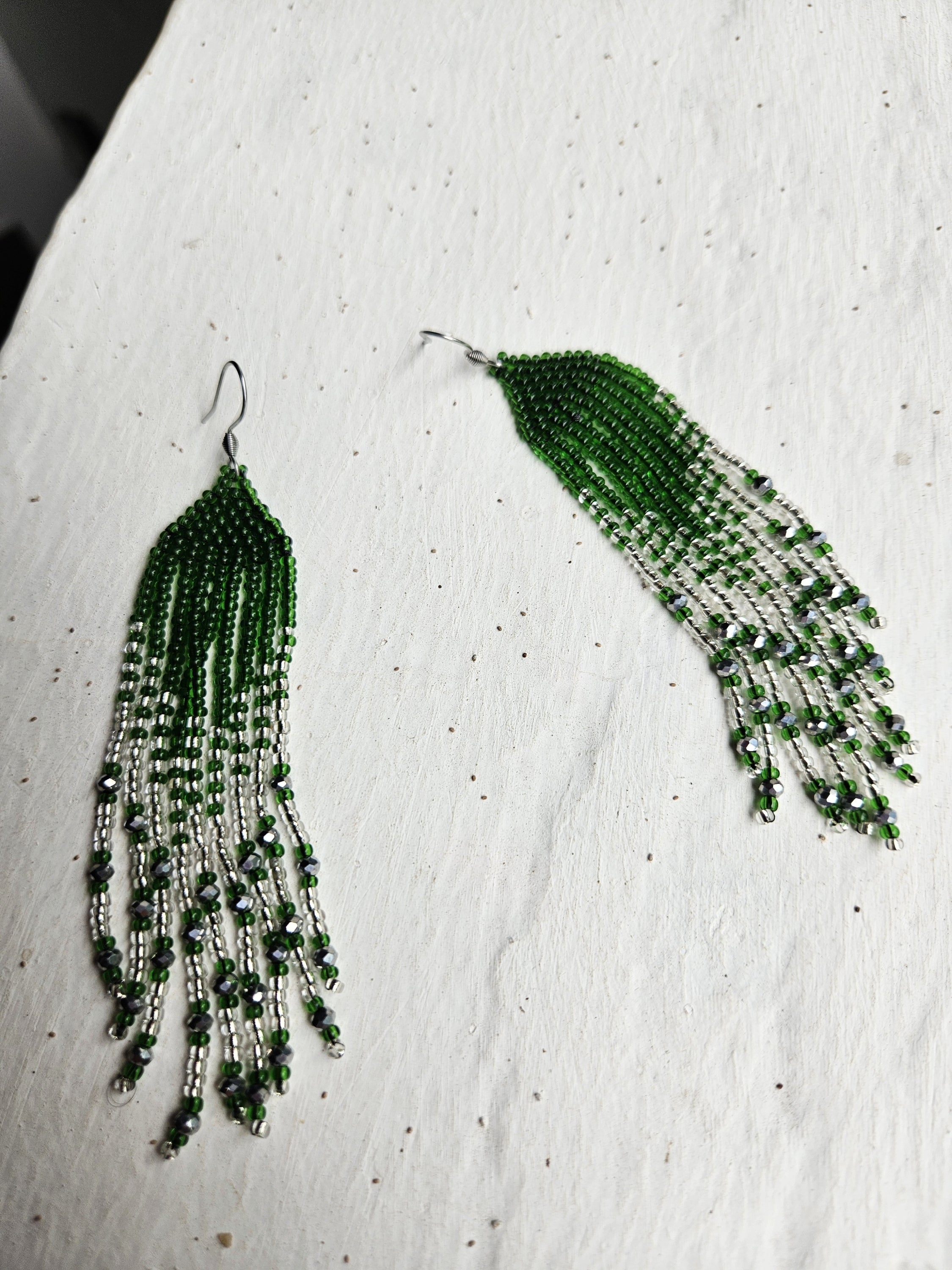 Mermaid Tails - Øreanheng i sølv og grønn