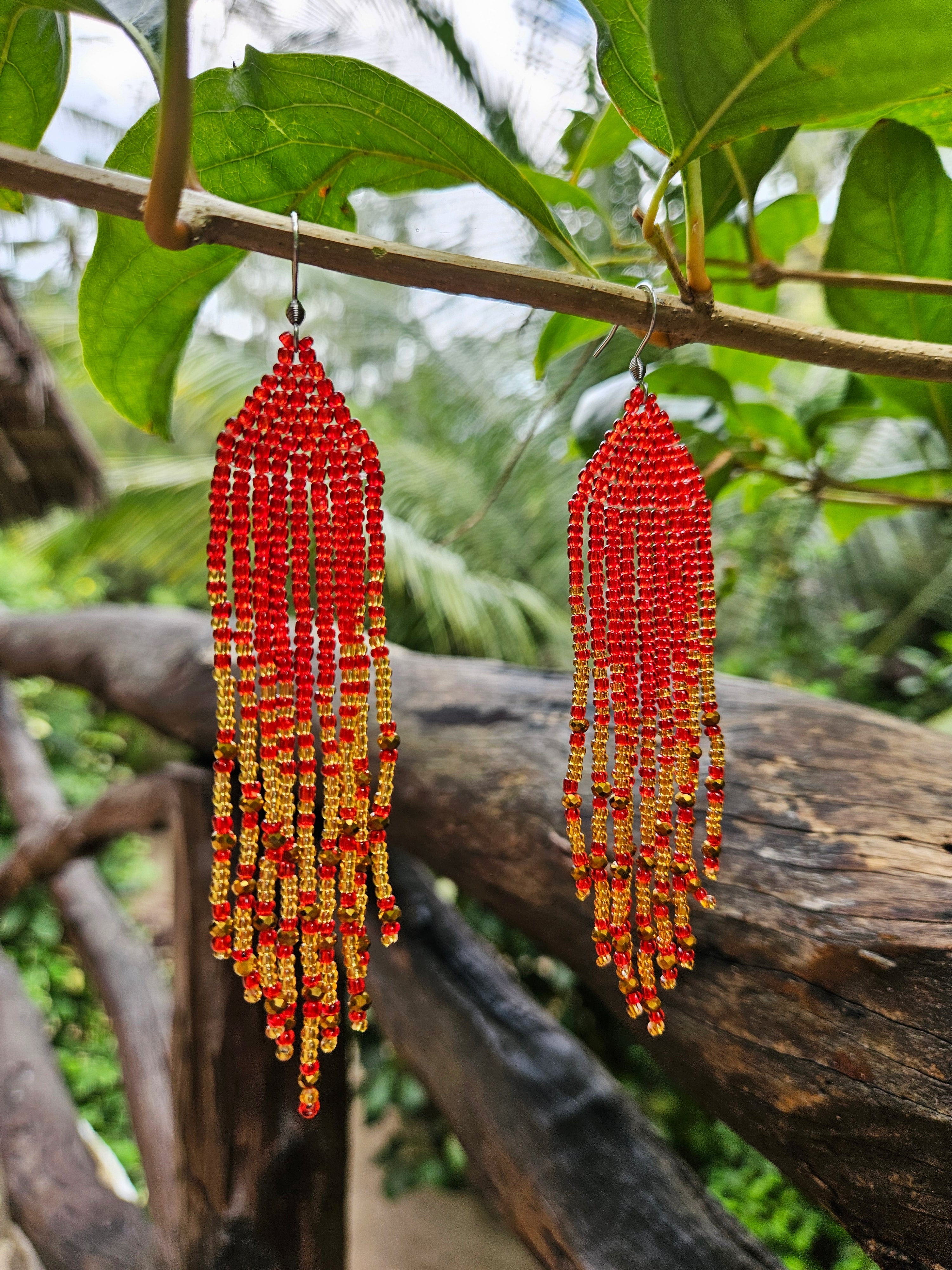 Mermaid Tails - Øreanheng i rødt og gull