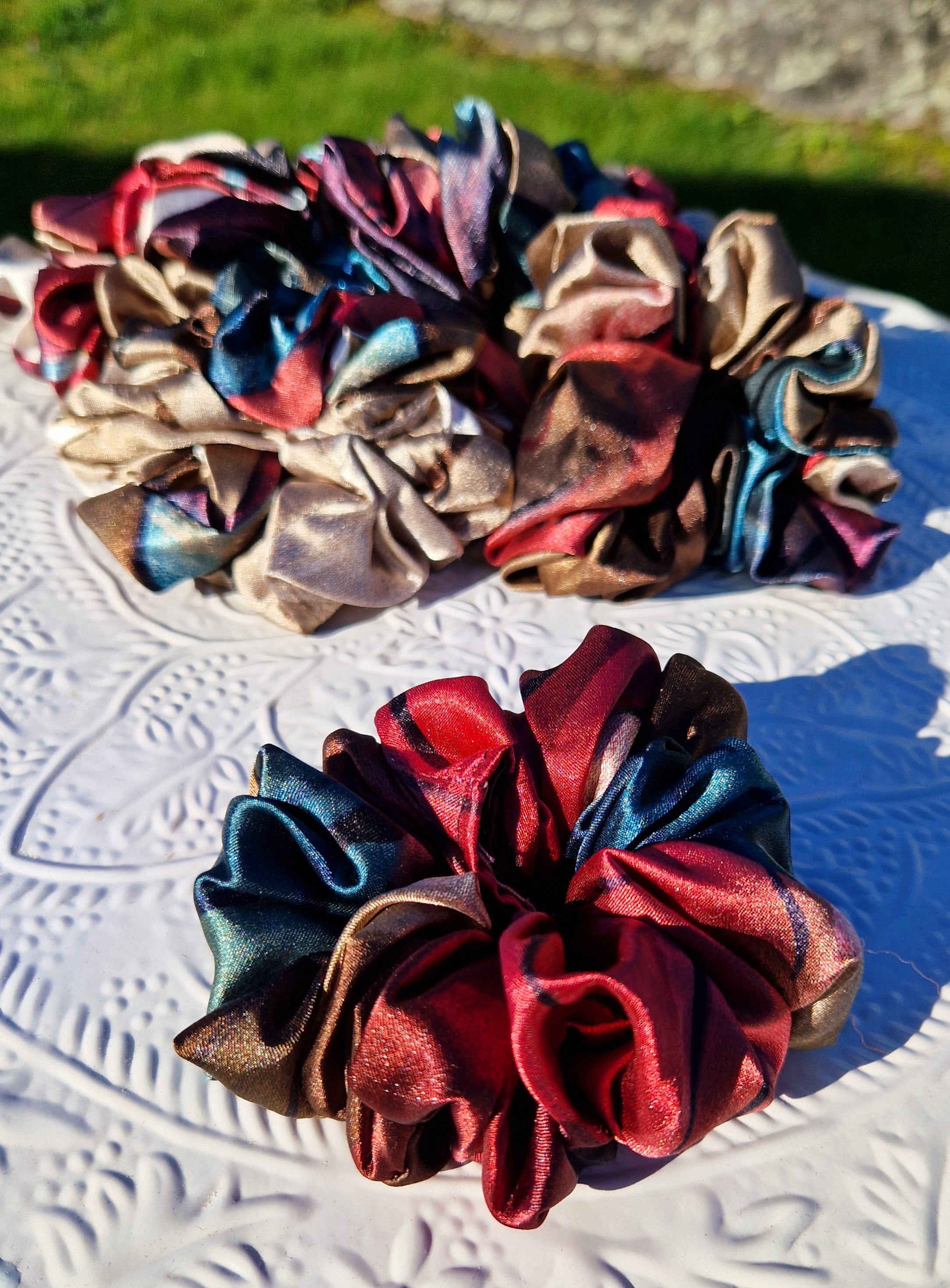 Schrunchies - Rød/beige/grønn